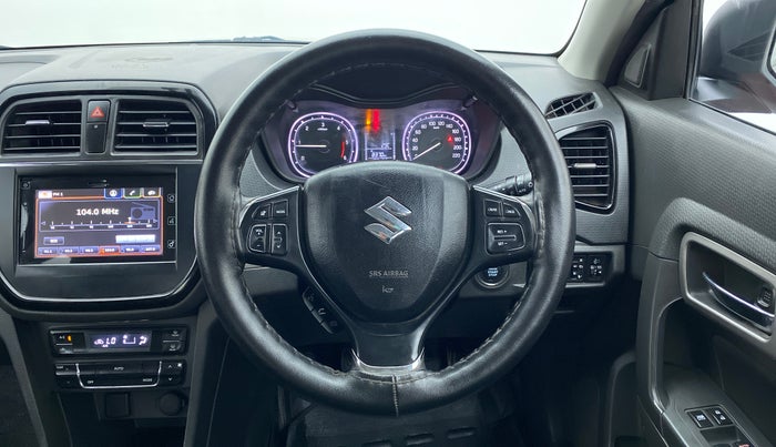 2016 Maruti Vitara Brezza ZDI PLUS DUAL TONE, Diesel, Manual, 1,50,258 km, Steering Wheel Close Up