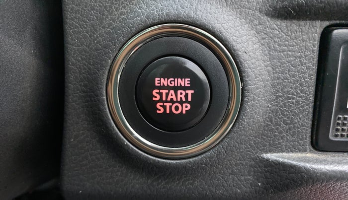 2016 Maruti Vitara Brezza ZDI PLUS DUAL TONE, Diesel, Manual, 1,50,258 km, Keyless Start/ Stop Button