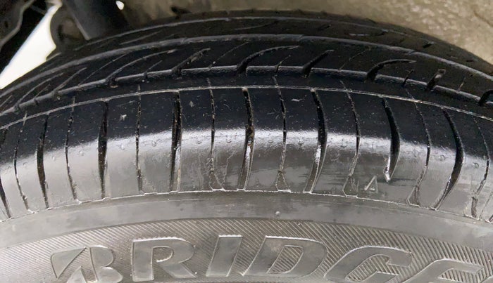 2015 Maruti Wagon R 1.0 LXI CNG, CNG, Manual, 53,208 km, Right Rear Tyre Tread