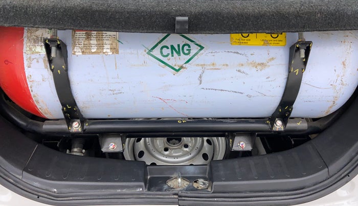 2015 Maruti Wagon R 1.0 LXI CNG, CNG, Manual, 53,208 km, Boot Inside