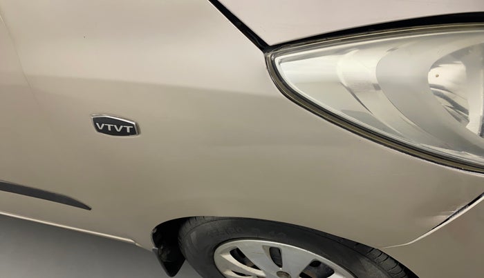 2011 Hyundai i10 MAGNA 1.2, Petrol, Manual, 1,02,475 km, Right fender - Minor scratches