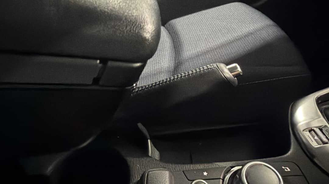 2022 Mazda Mazda2 G15 Evolve, Automatic, 17531 km, Handbrake