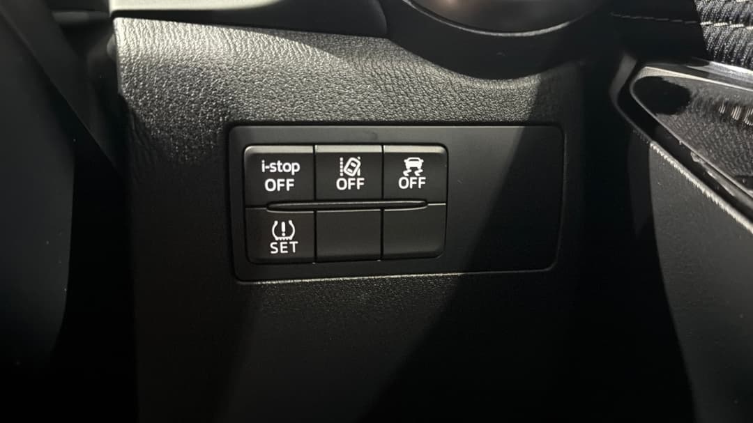 2022 Mazda Mazda2 G15 Evolve, Automatic, 17531 km, Utility Switches/Buttons