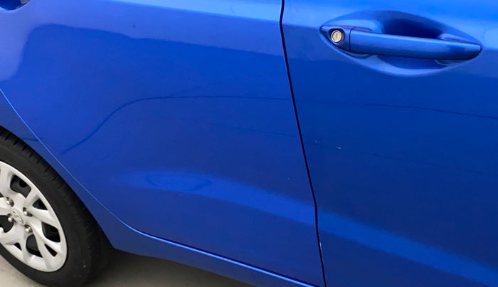 2017 Hyundai Grand i10 SPORTZ 1.2 KAPPA VTVT, Petrol, Manual, 13,705 km, Right rear door - Paint has faded