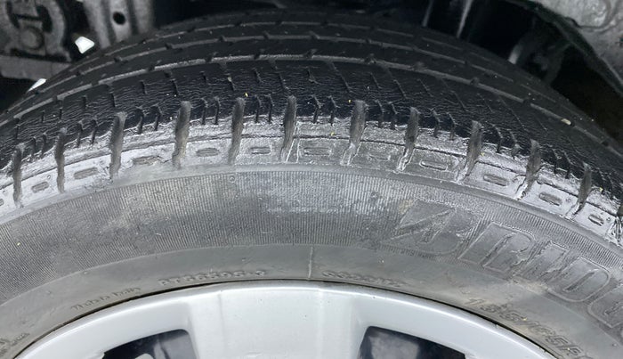 2014 Maruti Alto K10 VXI P, Petrol, Manual, 78,107 km, Right Rear Tyre Tread