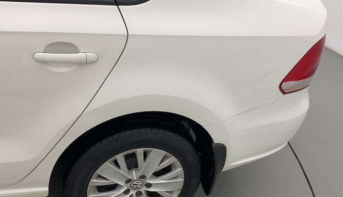 2015 Volkswagen Vento HIGHLINE 1.6 MPI, Petrol, Manual, 1,07,722 km, Left quarter panel - Slightly dented