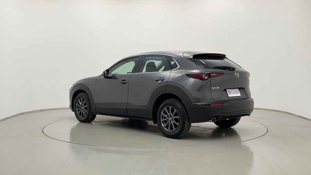 Left Back Diagonal (45- Degree) View