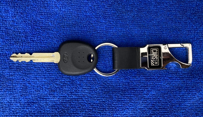 2017 Hyundai Grand i10 SPORTZ 1.2 KAPPA VTVT, Petrol, Manual, 7,843 km, Key Close Up