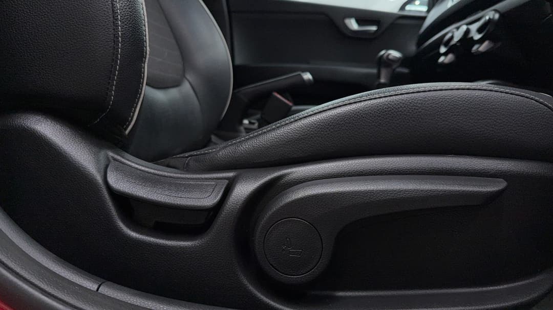 2019 Kia Rio Gt-line, Automatic, 62993 km, Drivers Side Adjustment Panel