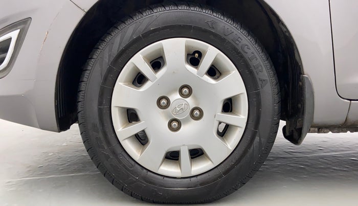 2013 Hyundai i20 MAGNA O 1.2, Petrol, Manual, 34,387 km, Left Front Wheel