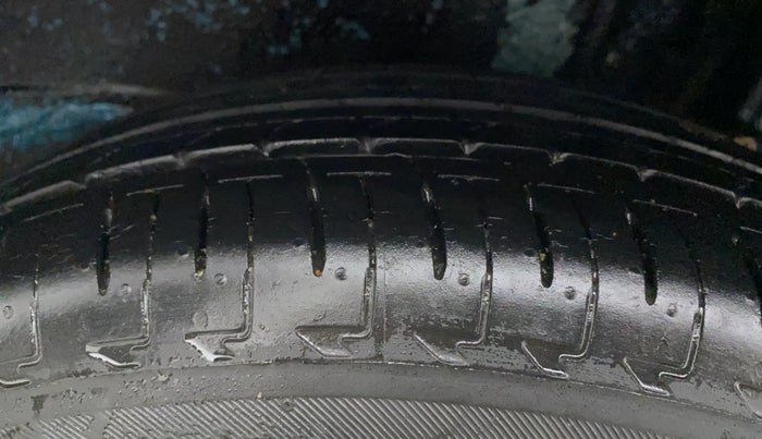 2018 Maruti IGNIS DELTA 1.2, Petrol, Manual, 20,004 km, Left Rear Tyre Tread