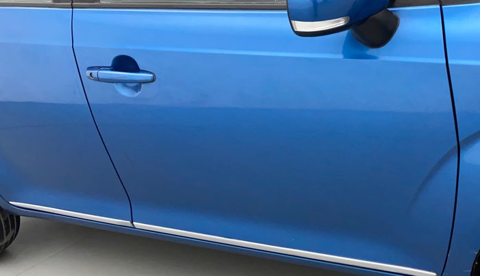 2018 Maruti IGNIS DELTA 1.2, Petrol, Manual, 20,004 km, Driver-side door - Slightly rusted