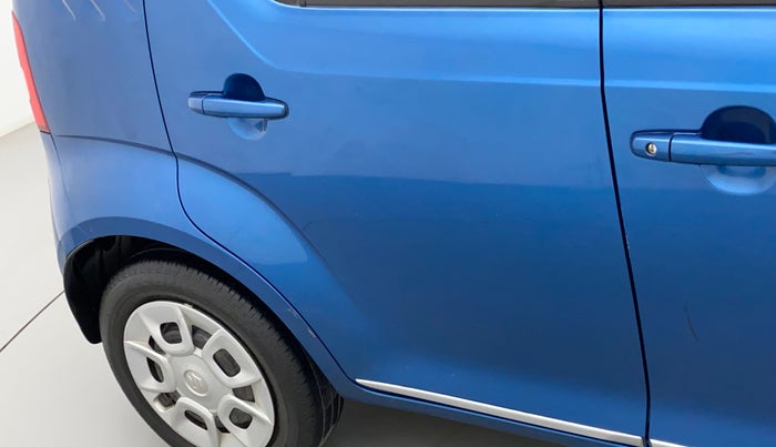 2018 Maruti IGNIS DELTA 1.2, Petrol, Manual, 20,004 km, Right rear door - Slightly dented