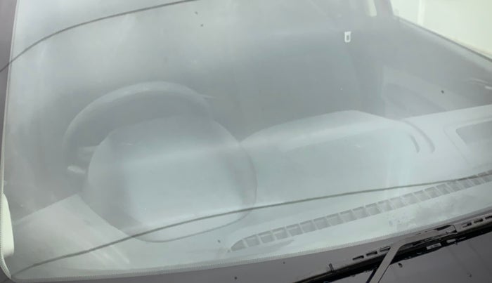 2017 Tata Tiago WIZZ EDITION PETROL, Petrol, Manual, 58,073 km, Front windshield - Minor spot on windshield