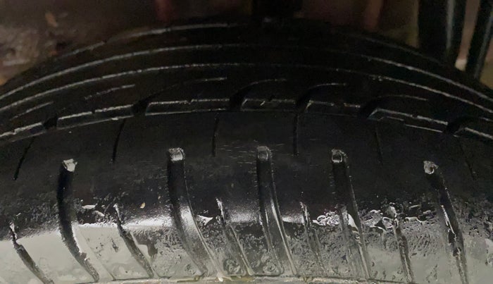 2017 Tata Tiago WIZZ EDITION PETROL, Petrol, Manual, 58,073 km, Left Rear Tyre Tread