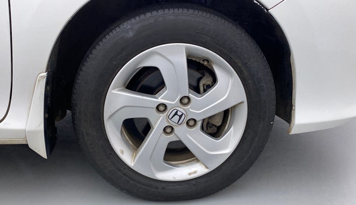 2016 Honda City V MT PETROL, Petrol, Manual, 31,300 km, Right Front Wheel