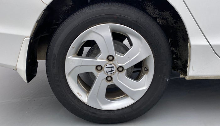 2016 Honda City V MT PETROL, Petrol, Manual, 31,300 km, Right Rear Wheel