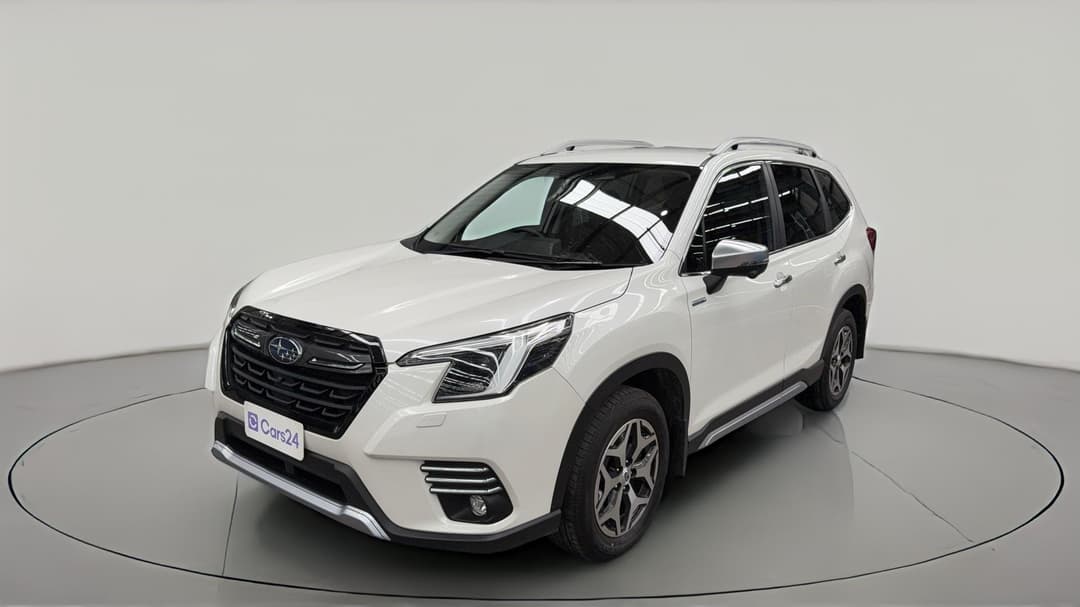 2023 Subaru Forester Hybrid L (AWD), Automatic, 34575 km, Left Front Diagonal (45- Degree) View