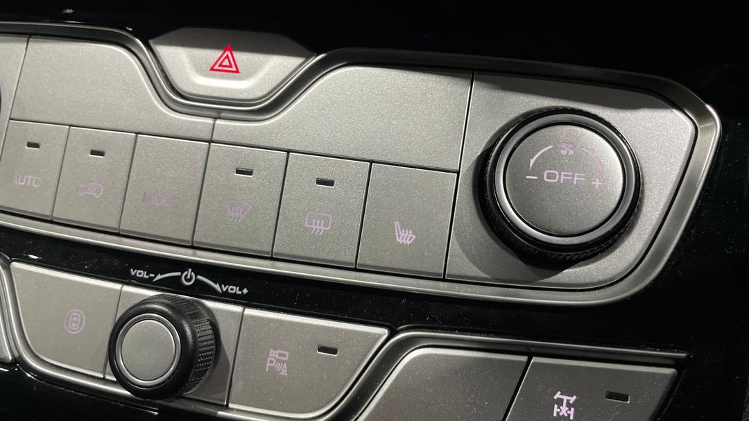 2022 GWM Ute Cannon-l (4x4), Automatic, 33084 km, Ventilated Seats