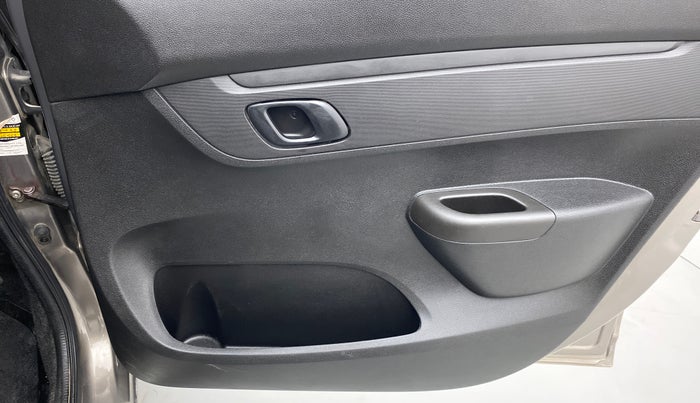 2019 Renault Kwid RXL, Petrol, Manual, 17,838 km, Driver Side Door Panels Control