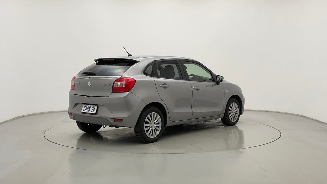 Right Back Diagonal (45- Degree) View