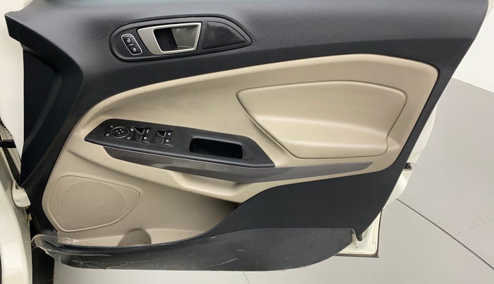 2021 Ford Ecosport 1.5TITANIUM TDCI, Diesel, Manual, 17,574 km, Driver Side Door Panels Control