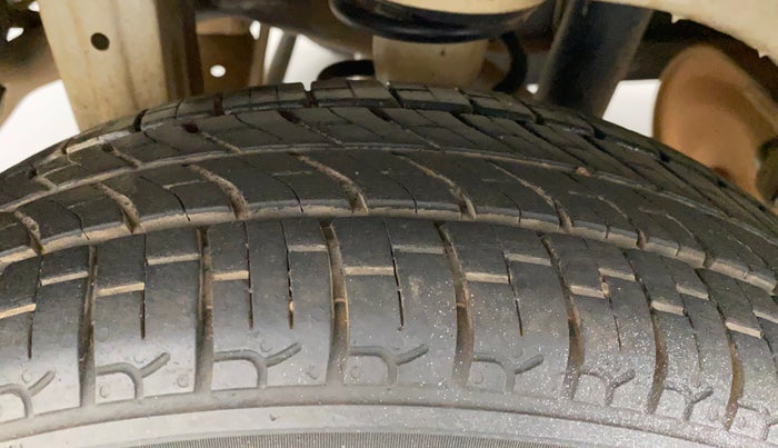 2017 Maruti Alto K10 VXI, Petrol, Manual, 64,668 km, Right Rear Tyre Tread