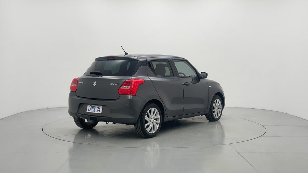 Right Back Diagonal (45- Degree) View