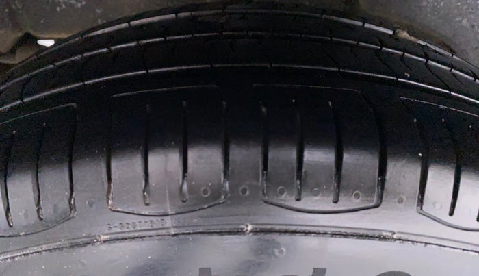 2017 Tata Bolt XE QUADRAJET, Diesel, Manual, 66,545 km, Right Rear Tyre Tread