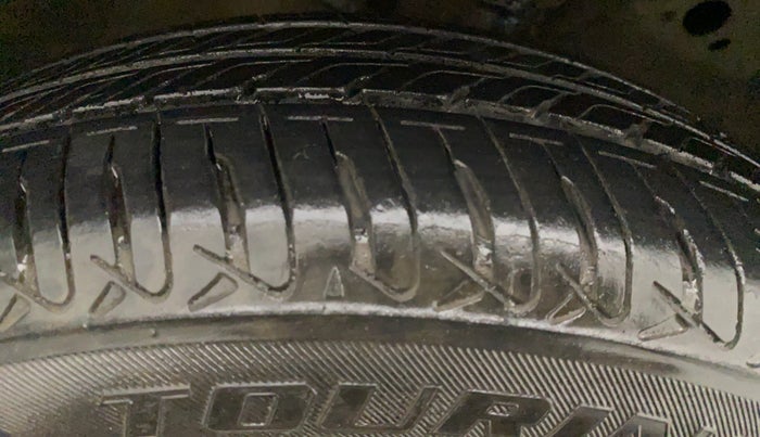 2015 Maruti Wagon R 1.0 VXI, Petrol, Manual, 63,478 km, Right Rear Tyre Tread