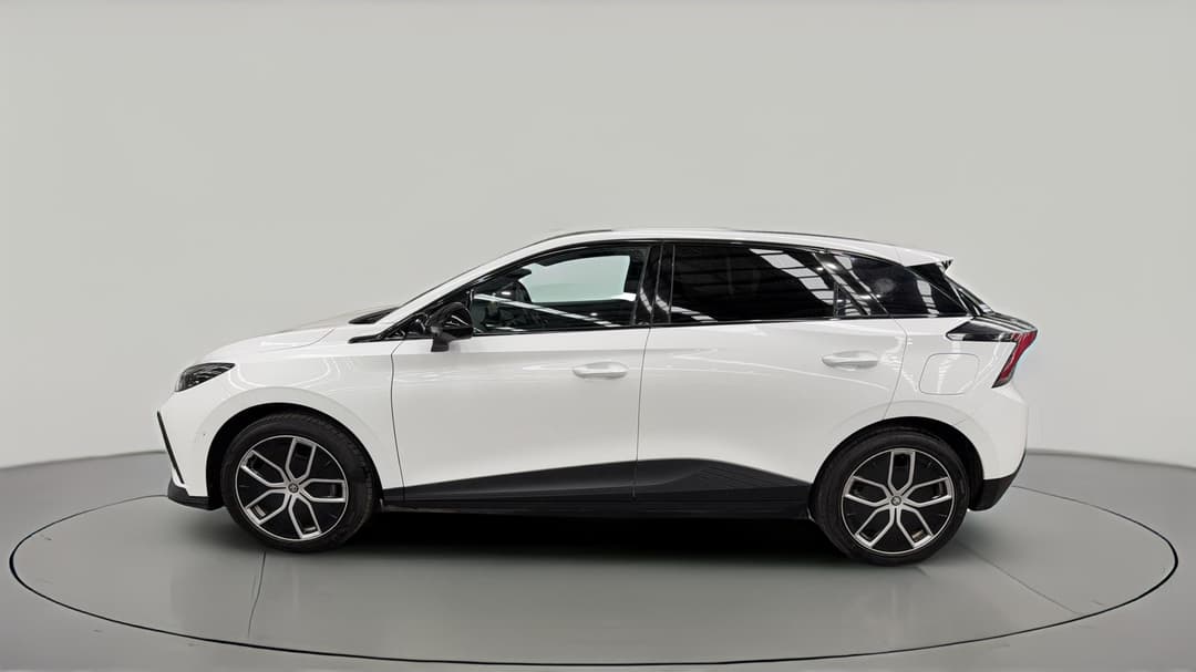 2023 MG Mg4 Essence 64, Automatic, 47394 km, Left Side View