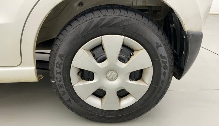 2010 Maruti A Star VXI, Petrol, Manual, 35,172 km, Left Rear Wheel