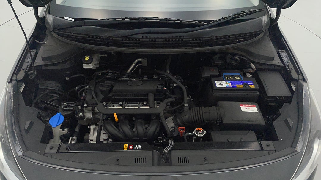 2017 Kia Rio S, Automatic, 91633 km, Open Bonnet (Engine)