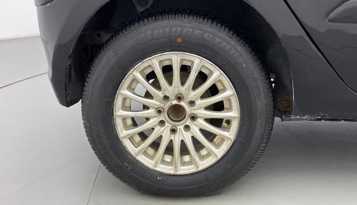 2011 Hyundai i10 SPORTZ 1.2 KAPPA2, Petrol, Manual, 69,460 km, Right Rear Wheel