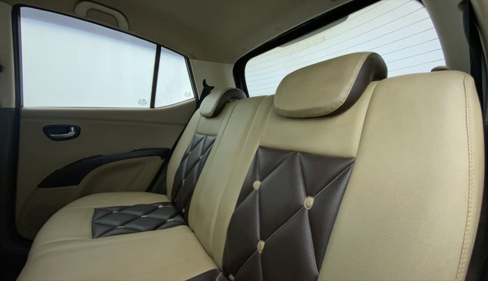 2011 Hyundai i10 SPORTZ 1.2 KAPPA2, Petrol, Manual, 69,460 km, Right Side Rear Door Cabin