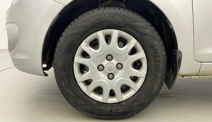 2011 Hyundai i20 MAGNA 1.2, Petrol, Manual, 39,846 km, Left Front Wheel