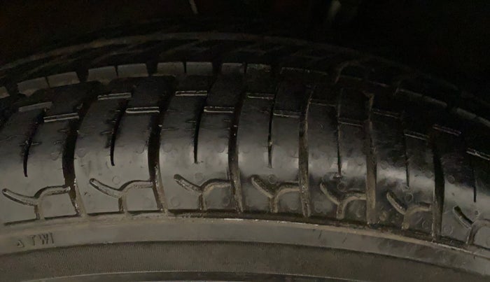 2018 Hyundai NEW SANTRO ASTA MT, Petrol, Manual, 18,710 km, Right Rear Tyre Tread