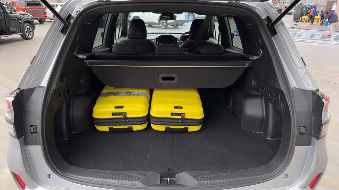 2025 Subaru Forester 2.5i (AWD), Automatic, 33616 km, Boot Inside View with Luggage