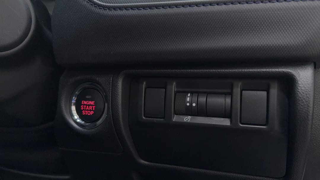2025 Subaru Forester 2.5i (AWD), Automatic, 33616 km, Utility Switches/Buttons