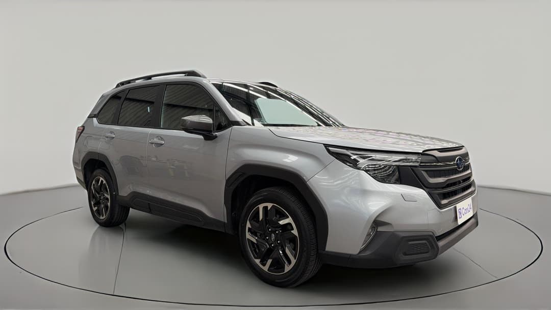 2025 Subaru Forester 2.5i (AWD), Automatic, 33616 km, Right Front Diagonal (45- Degree) View