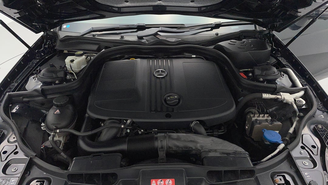 Open Bonnet (Engine)