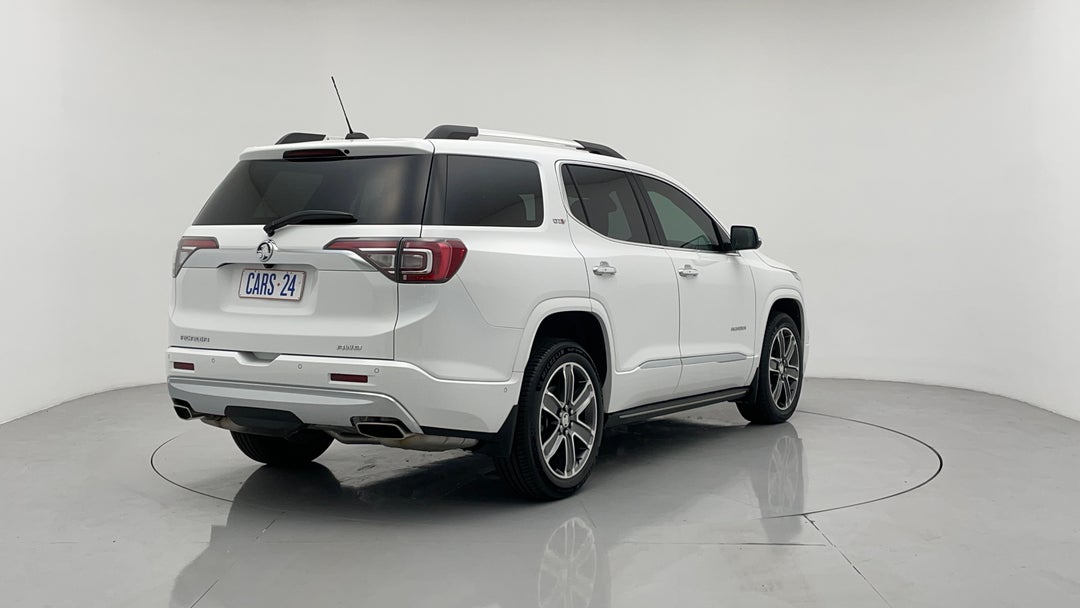 Right Back Diagonal (45- Degree) View