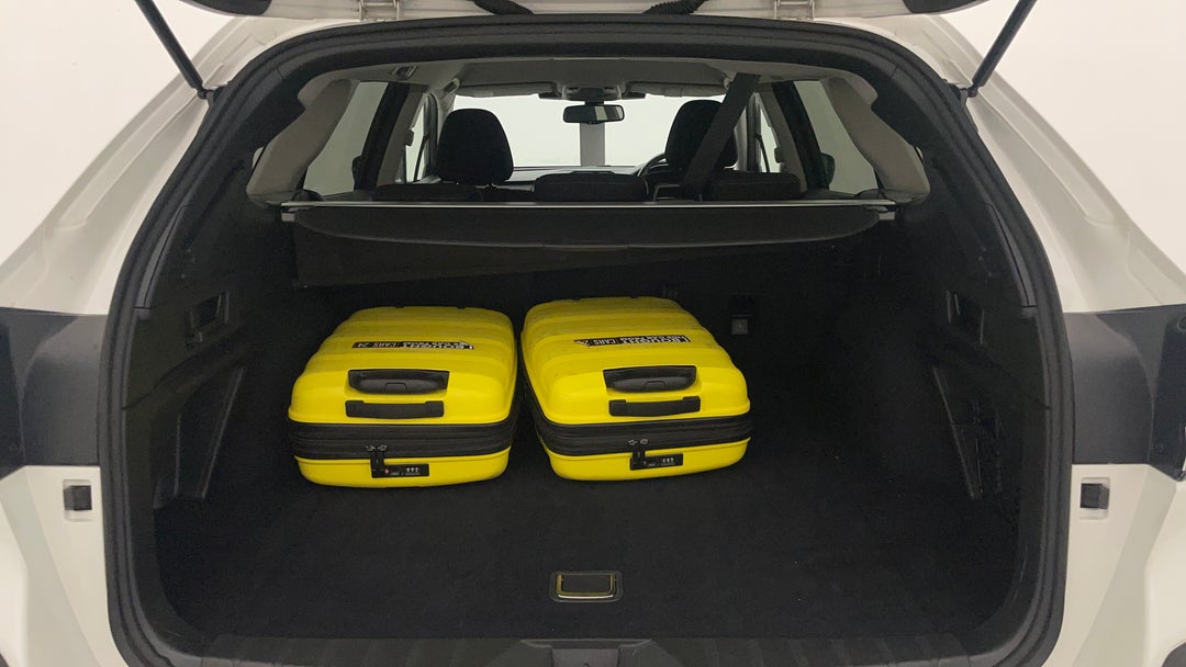 2024 Subaru Outback Awd, Automatic, 48756 km, Boot Inside View with Luggage