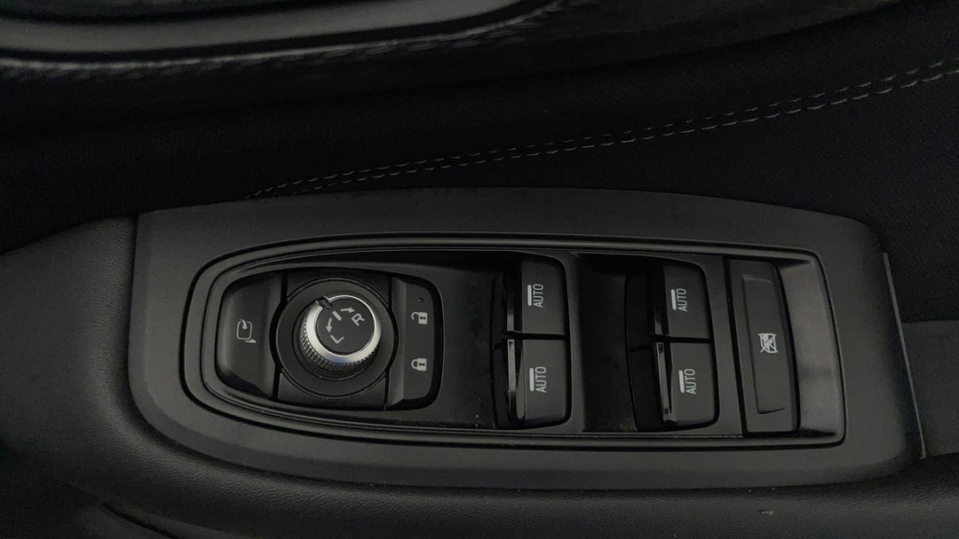 2024 Subaru Outback Awd, Automatic, 48756 km, Drivers Side Door Panel Controls