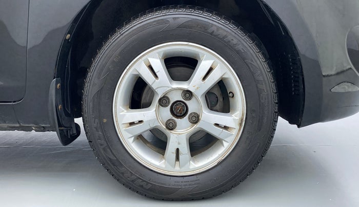 2011 Hyundai i20 SPORTZ 1.2 O, Petrol, Manual, 56,005 km, Right Front Wheel