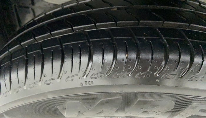 2020 Maruti S PRESSO VXI, Petrol, Manual, 6,980 km, Left Front Tyre Tread
