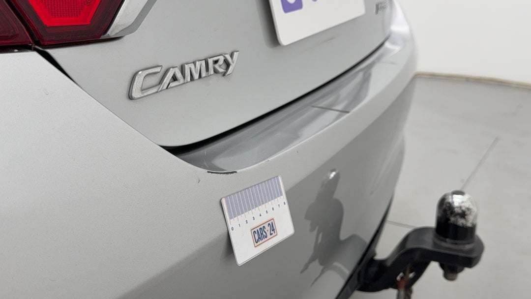 2017 Toyota Camry Altise, Automatic, 86225 km, Bumper Rear Scratch