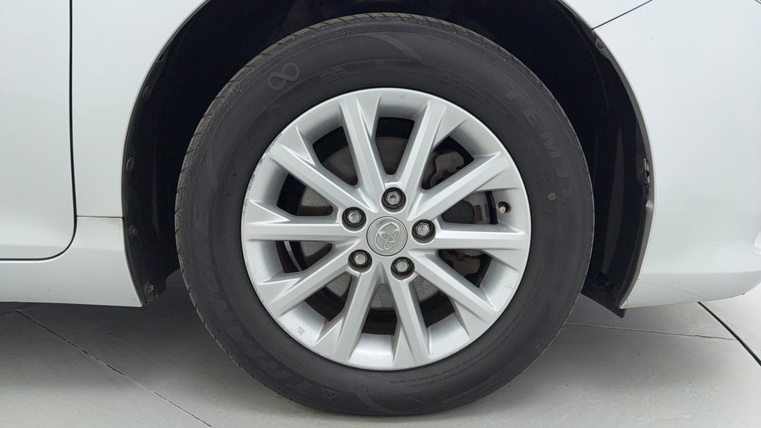 2017 Toyota Camry Altise, Automatic, 86225 km, Right Front Wheel