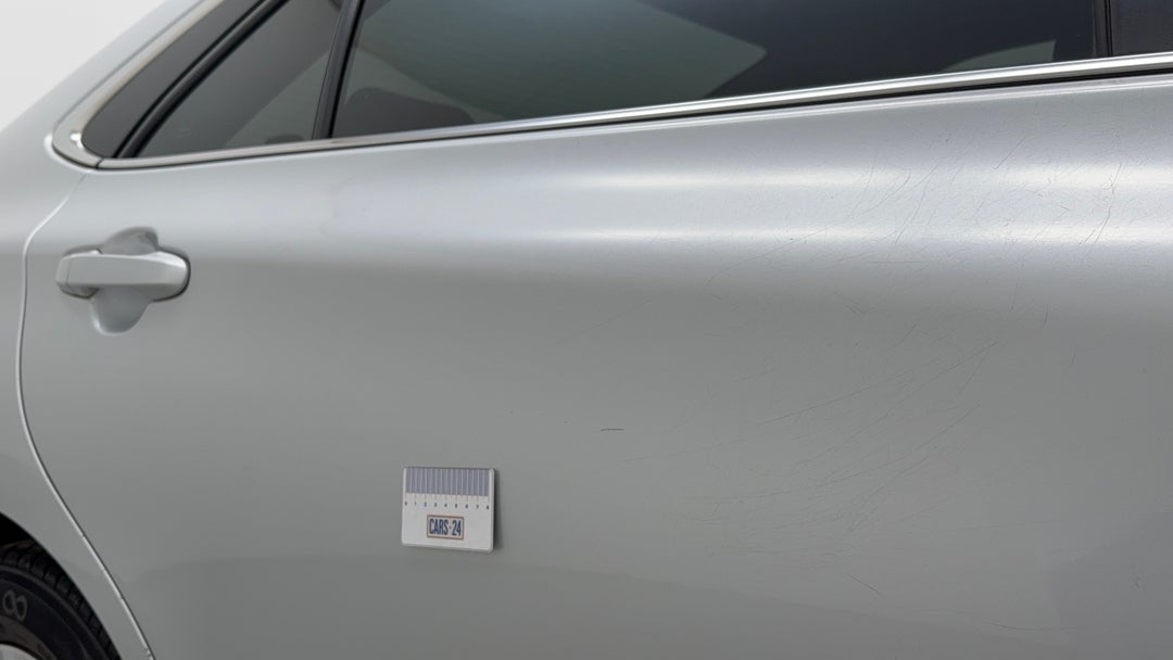 2017 Toyota Camry Altise, Automatic, 86225 km, Doors Rear RHS Scuff