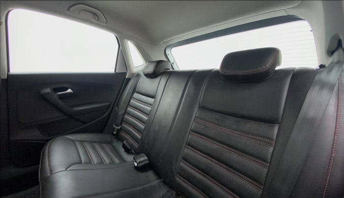 2020 Volkswagen Polo COMFORTLINE 1.0 PETROL, Petrol, Manual, 22,420 km, Right Side Rear Door Cabin